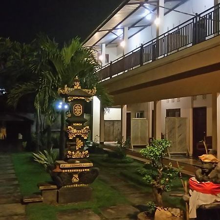 Puji Homestay Mataram Kültér fotó