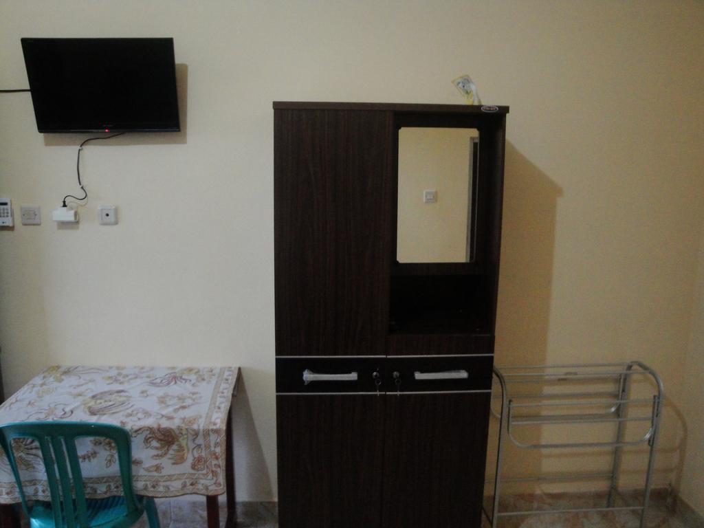 Puji Homestay Mataram Kültér fotó