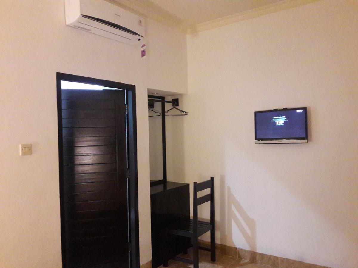 Puji Homestay Mataram Kültér fotó
