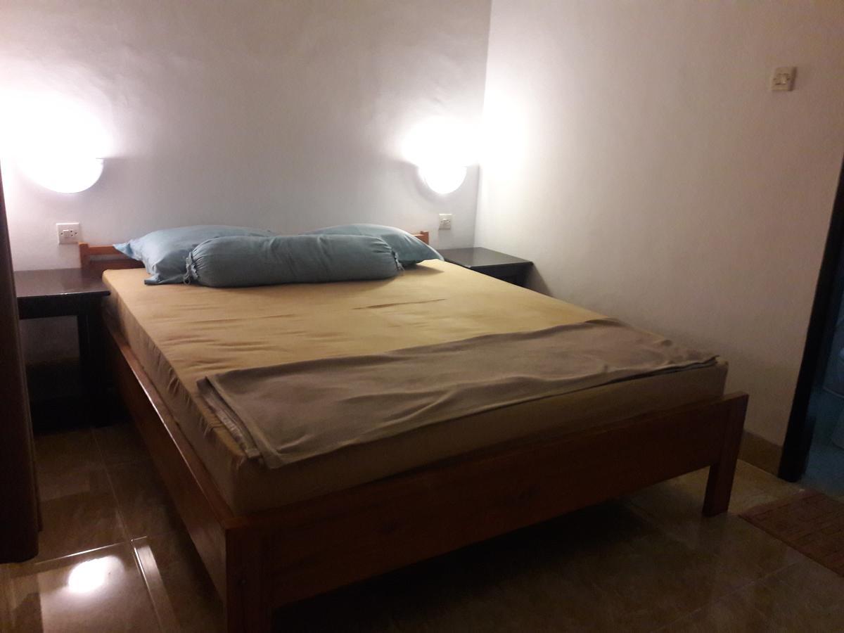 Puji Homestay Mataram Kültér fotó